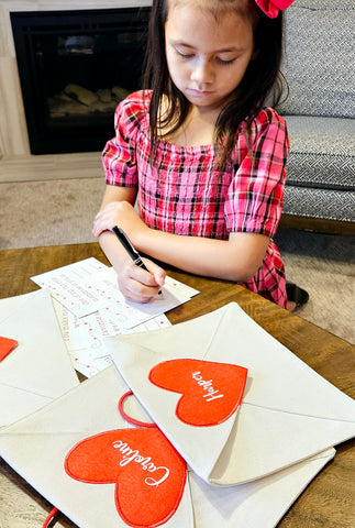 Personalized Valentine Heart Canvas Envelope w/ 14 Love Note Cards with hanging loop for mantle, chair, or door Personalized Valentine Heart Canvas Envelope w/ 14 Love Note Cards with hanging loop for mantle, chair, or door