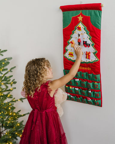 White Christmas Tree Advent Calendar WITH "FAMILY NAME" White Christmas Tree Advent Calendar WITH "FAMILY NAME"